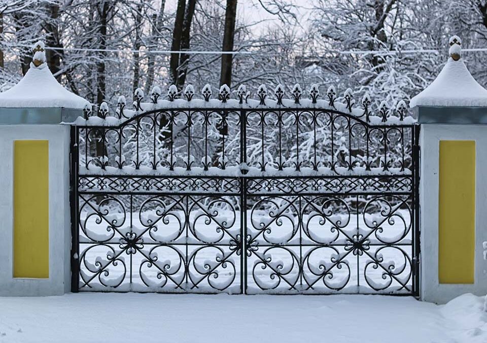 Czy Twoja brama jest gotowa na śnieg i lód